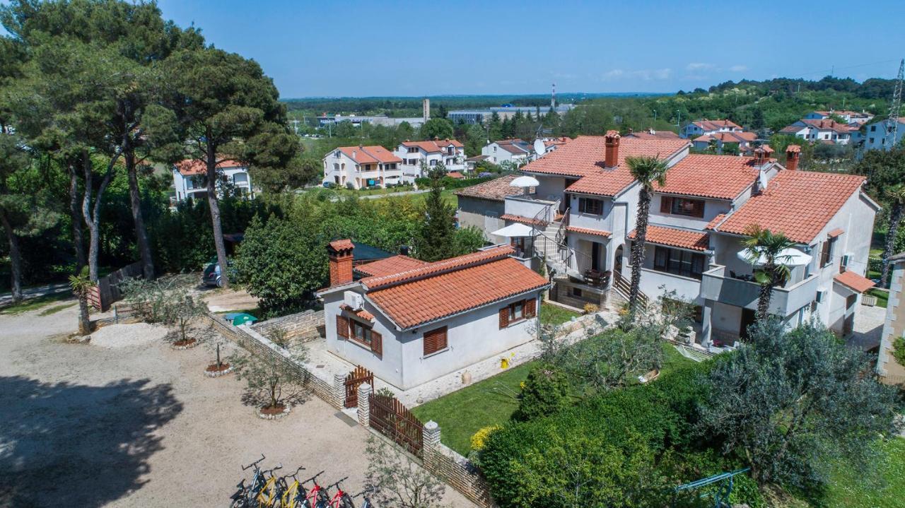 פורץ Apartments Rita מראה חיצוני תמונה