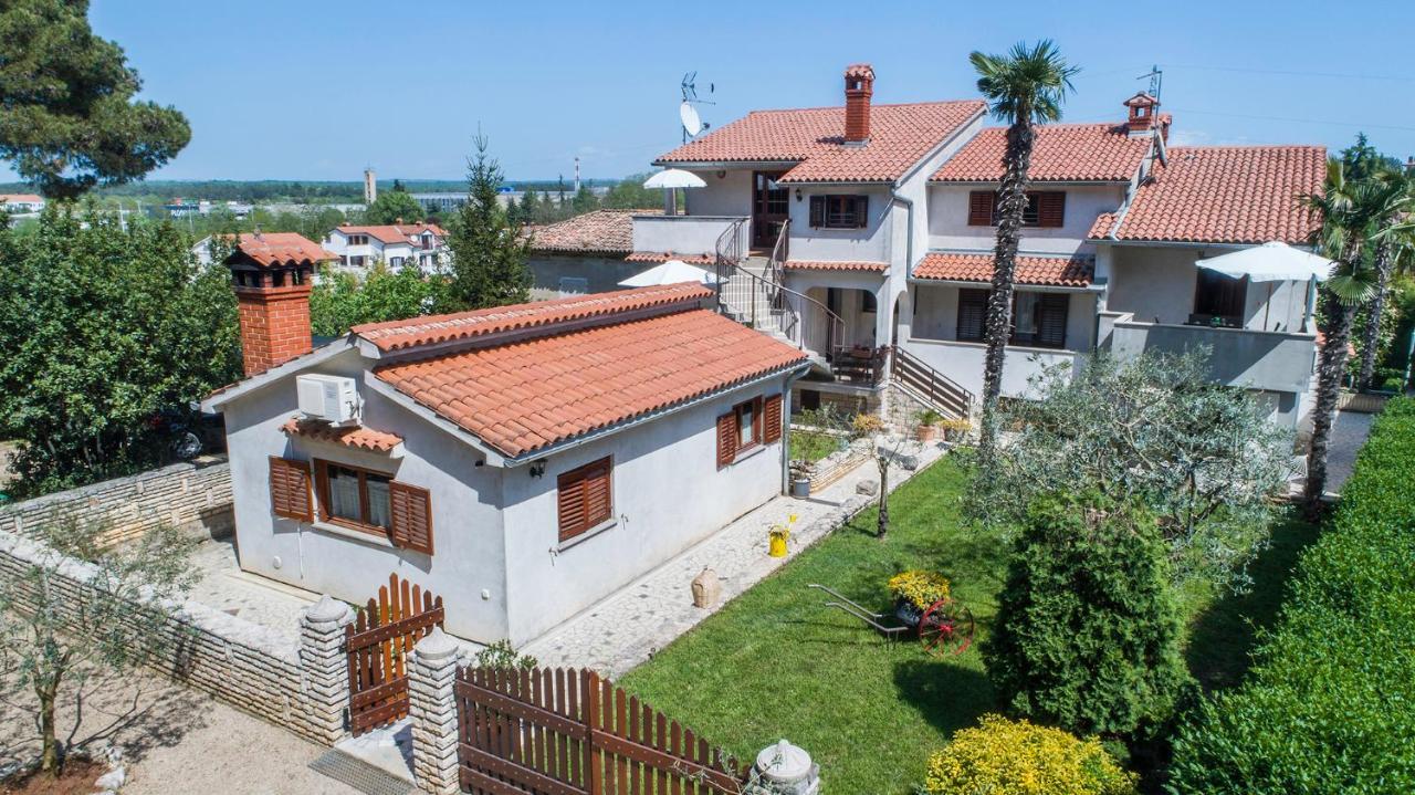 פורץ Apartments Rita מראה חיצוני תמונה